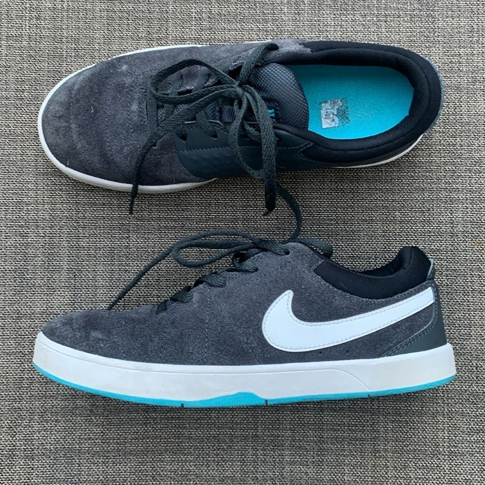 Nike‎ Rabona SB Kids Skate Suede Sneakers